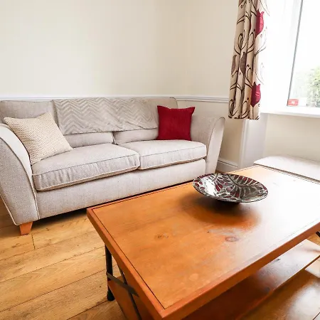 Kingfisher Cottage, 11 Airebank Terrace Skipton