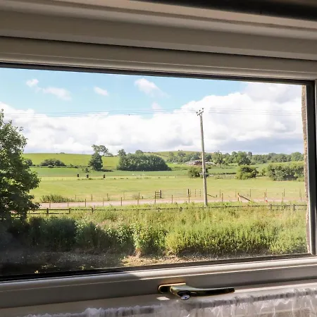 Kingfisher Cottage, 11 Airebank Terrace Hébergement de vacances *